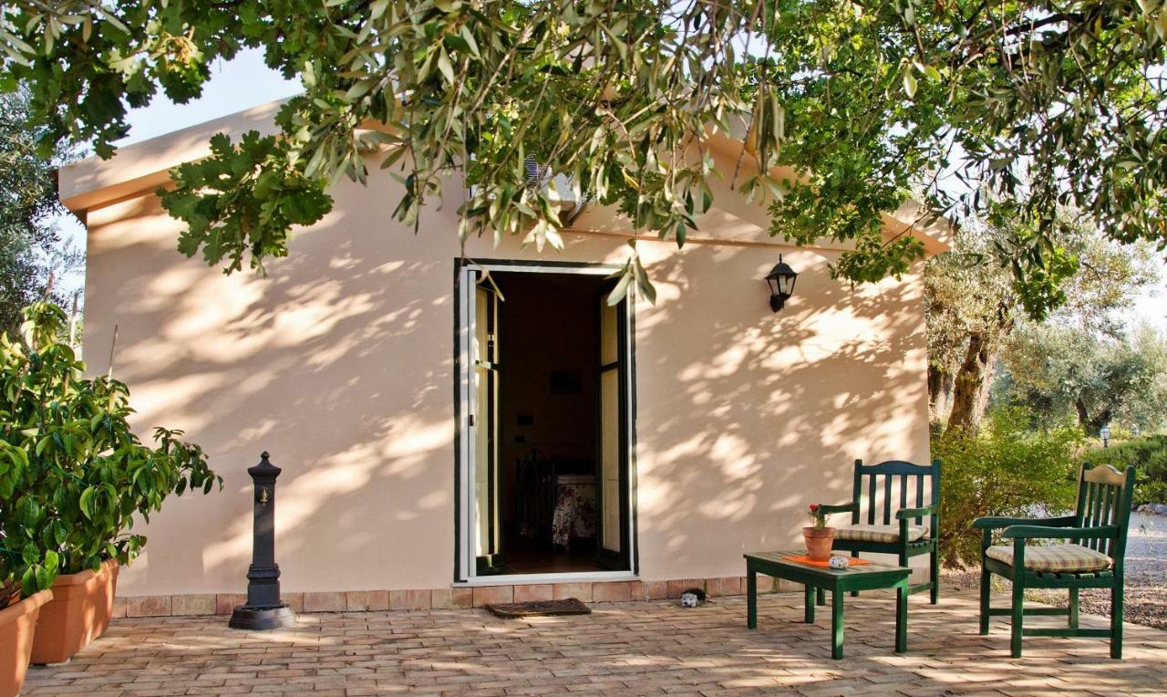 Pathirion B&B Rossano Exteriör bild