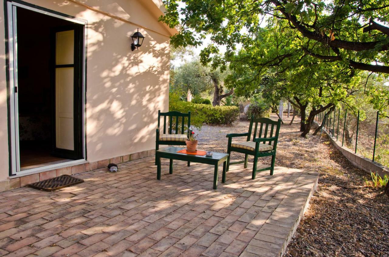 Pathirion B&B Rossano Exteriör bild